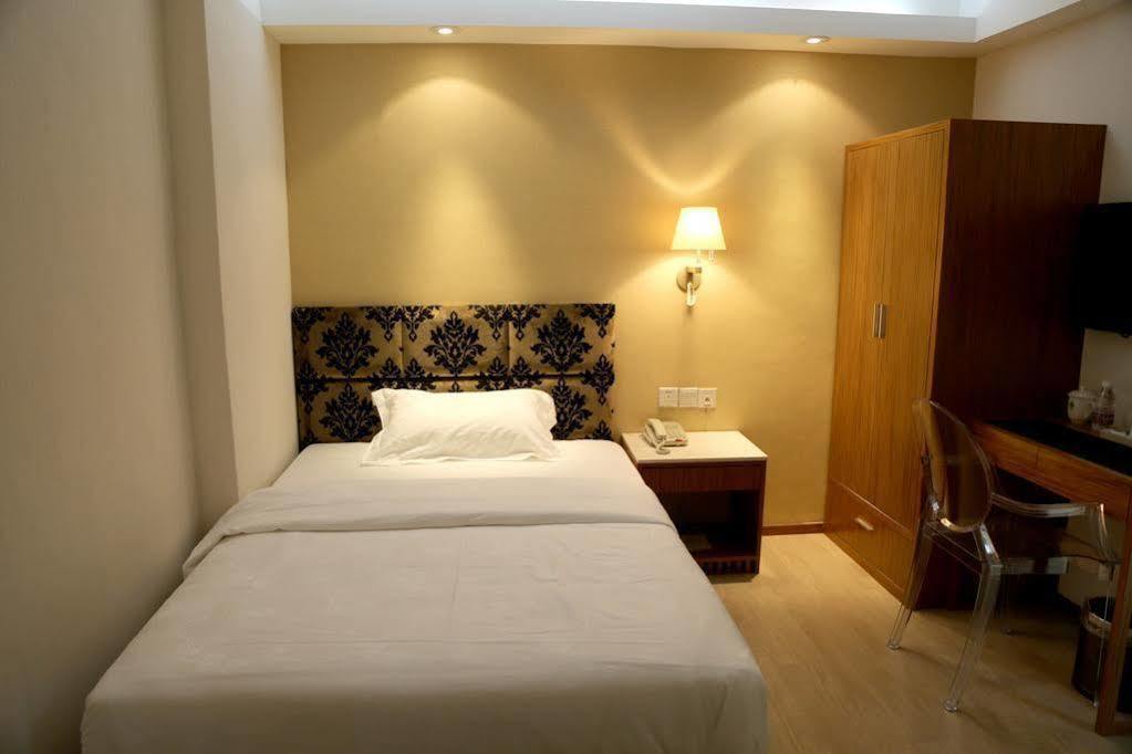 Asia Boutique Inn Taipa  Экстерьер фото